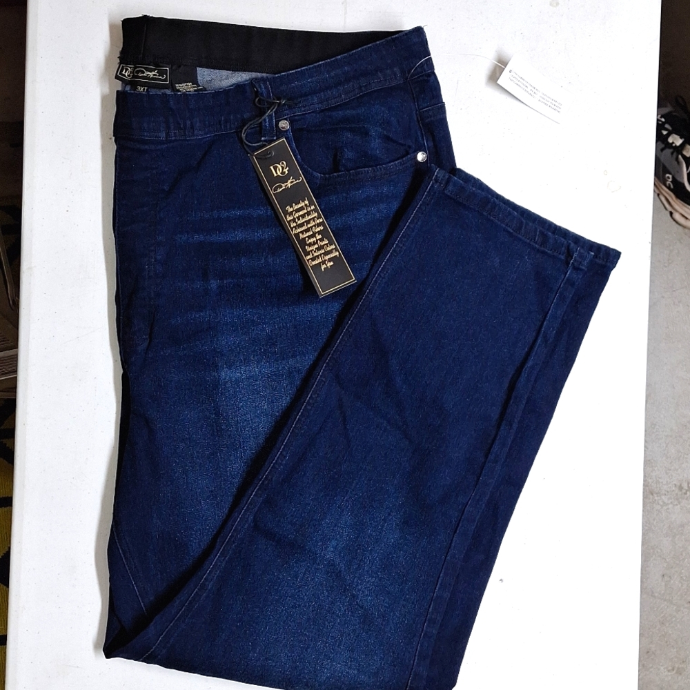 NEW! 5 Pocket Super Stretch Jeggings, Dark Wash Denim - Plus Size TALL - Picture 2 of 10